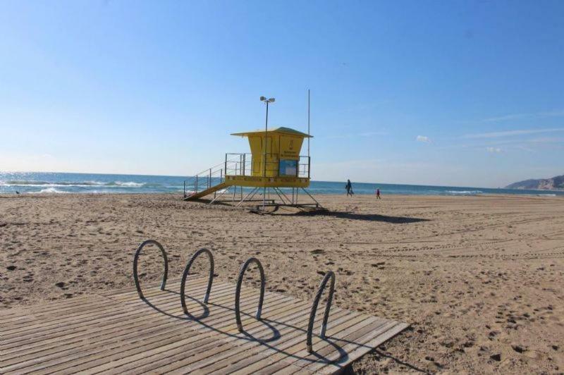 Family Deluxe Apartment Beach Castelldefels Dış mekan fotoğraf